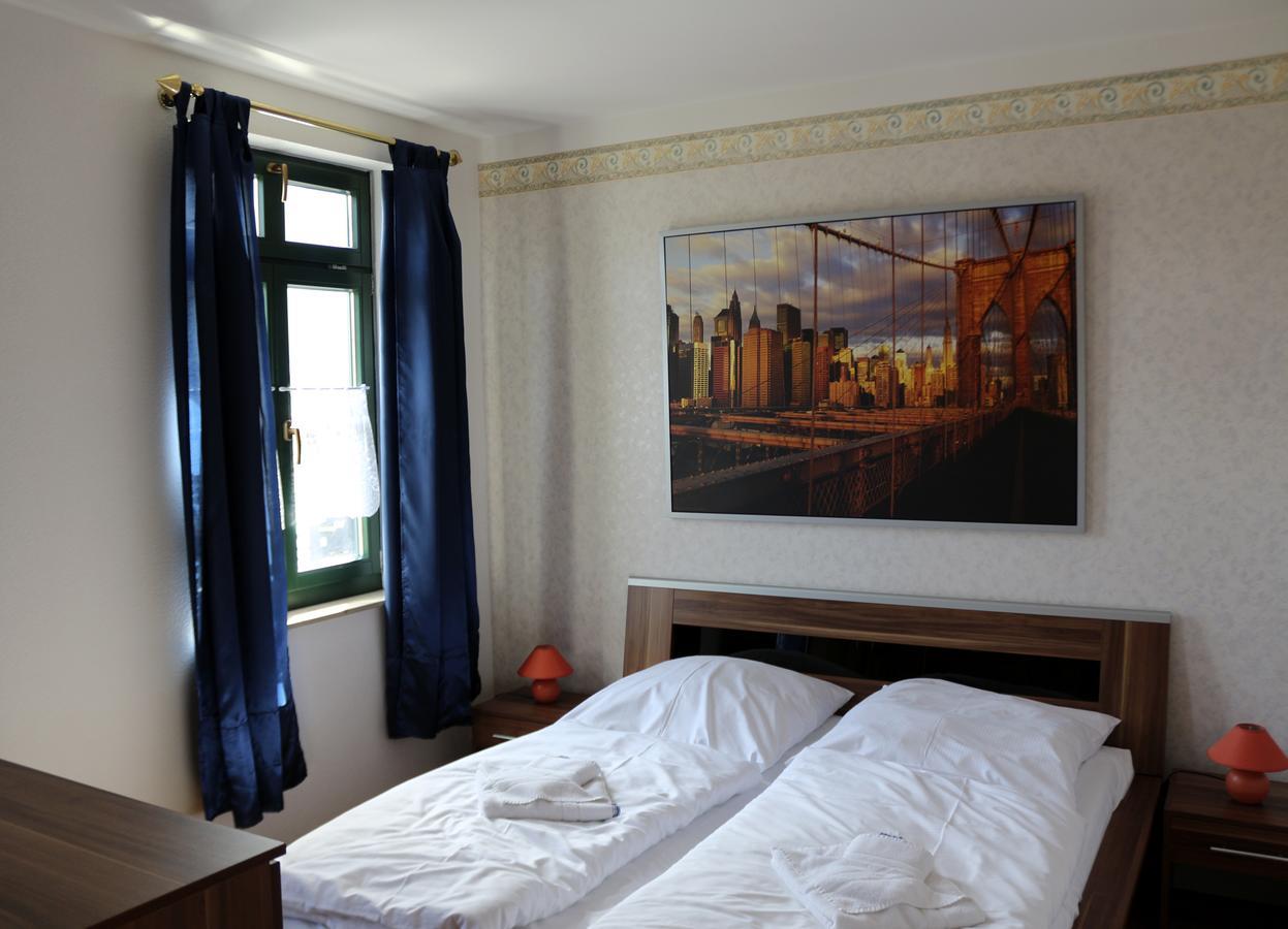 Gasthaus & Pension "Zur Rose" Weimar  Kültér fotó